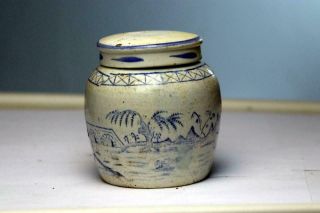 Antique Chinese Blue White Porcelain Ginger Jar with Lid 2