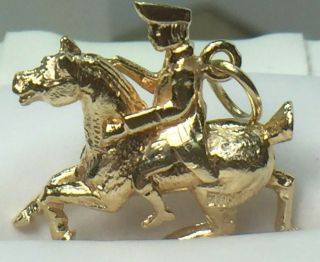Awesome 14k Yellow Gold Englishman Riding A Horse Charm Pendant.  5.  4gm.