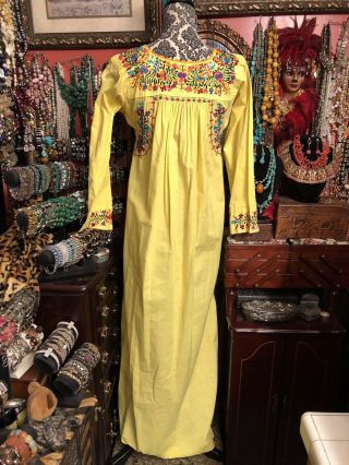 Absolutely Yellow Vintage Mexican Oaxacan Embroidered Dress Size M/L 8