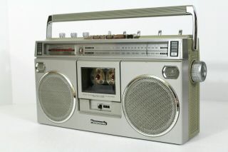 Panasonic RX - 5090 AM - FM Vintage Stereo Cassette Boombox 5