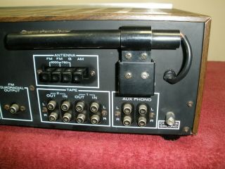 Marantz 2220B Vintage Stereo Receiver 2 (Good) 9