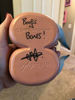 Bunny Sees Boobs RARE SIGNED Colin Christian vinyl art toy collectible MINDSTYLE 2