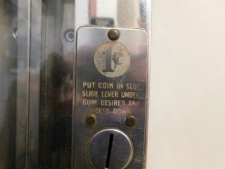 Vintage Mills 1 Cent Gum Dispenser Vending Machine With Key 2
