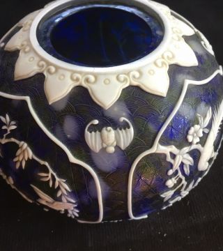 Finely Detailed Chinese Peking Glass 6.  50” Blue / White Lidded Vase 5