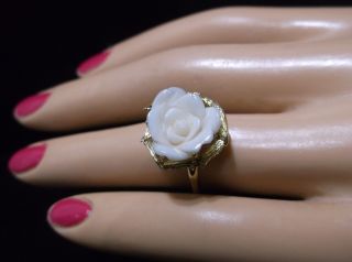 Vintage 14k & 18k Yellow Gold Carved White Angel Skin Coral Rose Ring