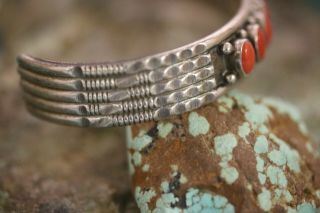 VINTAGE NAVAJO CUFF BRACELET WITH RED CORAL,  STERLING,  SIGNED: M (LENNIE MARIANO) 4