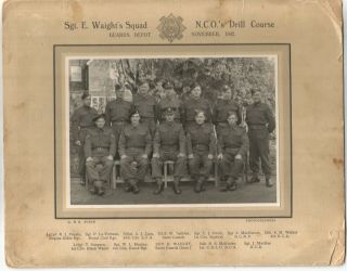 RARE WW2 ERA CANADA RCMP GROUP PHOTO 1942 GUARDS DEPOT ARMY MIUNTED POLICE 8X10 2