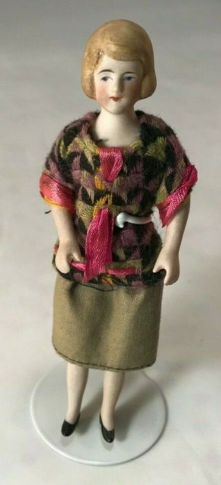 Antique German Bisque Lady In Stylish 1920s Dress