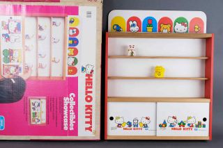 Vintage Sanrio Hello Kitty Display Cabinet Collectible Figure Toy Shelf 1983