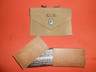U.  S.  Army: - - 1943 Wwii First Aid Pouch And Dressing First Aid - -.