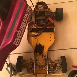 Vintage 1984 Team Associated RC 10 Gold Pan Chassis PLUS MORE PARTS HOT ROD SEE 8