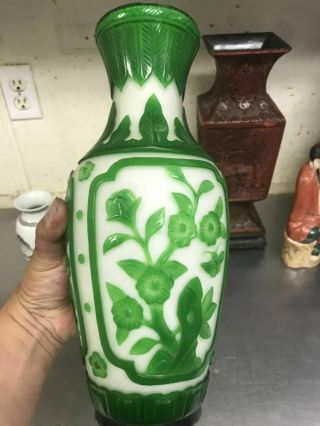 20c Chinese Beijing Nesting Glass Vase