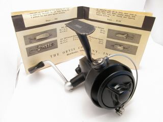 Vintage 301 Orvis spinning reel. 4