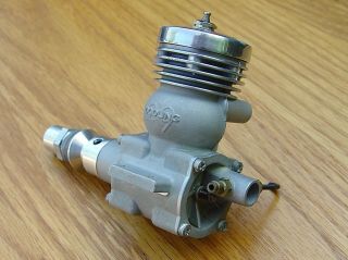 Vintage Dooling 29 Model Airplane Engine,  Never Mounted 6