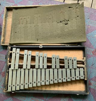Deagan Vintage Xylophone No - 1560 With Carrier Harness