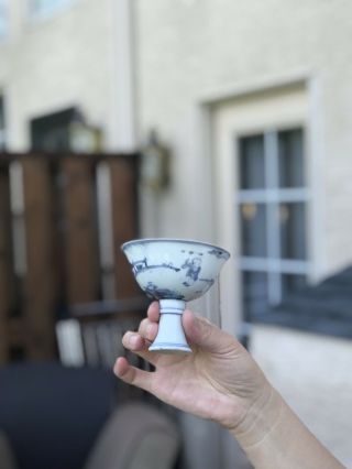 Chinese Antique Porcelain Stem Cup