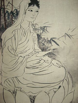 Hand - painted scroll painting by Xu Beihong : 徐悲鸿 GuanYin观音 5