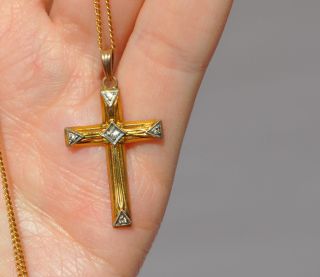 Old Vintage Estate 10k Solid Gold Diamond Cross Necklace - 18 " Chain