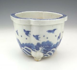 Antique Chinese Porcelain - Oriental Bird Decorated Vase On Tripod Feet 3