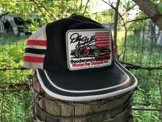 VTG Dale Earnhardt 3 Side Stripes GOODWRENCH RACING TEAM Trucker Hat 1987 2