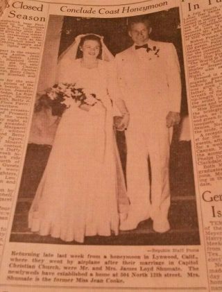 Ww2 Pilot Kia Shumate July 9,  1941 Arizona Republic Newspaper With Marriage Story