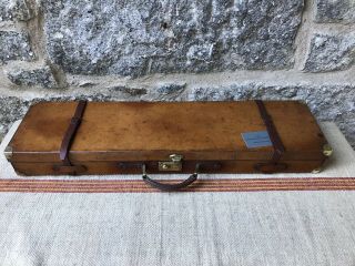 An Antique Tan Leather Gun Case