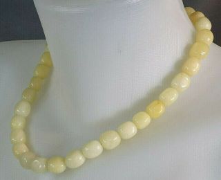 German 9k 375 Gold Natural Cream Jade Gemstone Beads Necklace Choker 80.  25 Grams