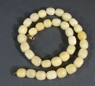 German 9K 375 Gold Natural Cream Jade Gemstone Beads Necklace Choker 80.  25 grams 5