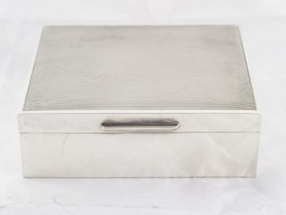 Smart Vintage English Solid Sterling Silver Cigarette Trinket Box 1979
