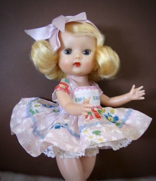 Vintage Org.  8 In Muffie Doll 502 Ginny 
