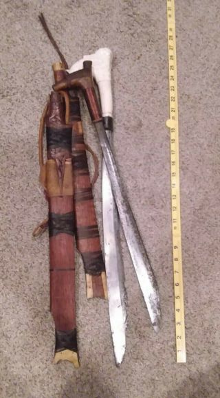 Antique Sword Head Hunter Swords / Borneo / Knife / Dagger