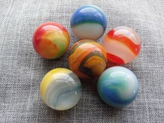 25 Akro Agate Vintage Marbles in a Handmade Display/Storage Box 4