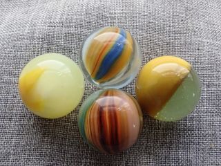 25 Akro Agate Vintage Marbles in a Handmade Display/Storage Box 6
