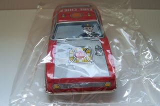 VINTAGE 1960 ' s FIRE CHIEF TIN TOY FRICTION CAR MADE IN JAPAN 