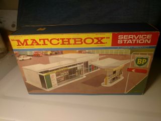 Vintage Lesney Matchbox Bp Service Station Mg - 1 Old Store Stock (never Opened)