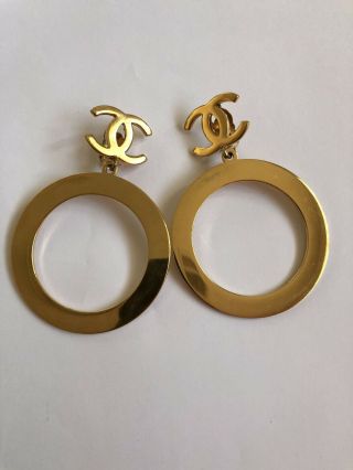 Rare Vtg Chanel Gold Cc Logo Hoop Earrings