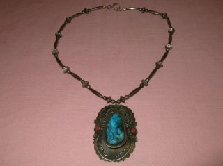 Vintage American Indian Navajo Sterling Silver Turquoise Coral Pendant Necklace