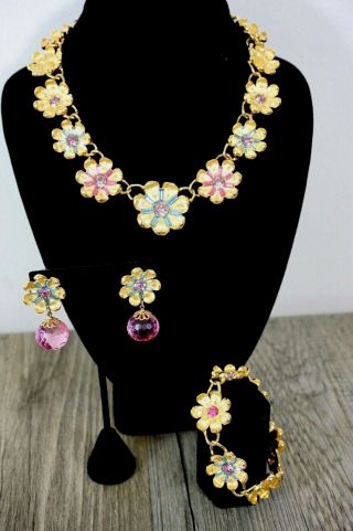 Trifari Vtg 4 Pc Signed Set Rhinestone Floral Necklace / Earrings / Bracelet