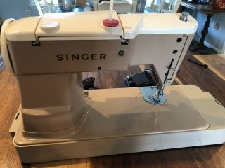 Vintage Singer 401A Sewing Machine w/ Pedal,  Case,  Attach - Serviced & 9