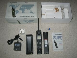 Motorola International 3200 Vintage Brick Phone Guarantee Complete Set