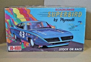 Jo - Han Roadrunner Superbird Plymouth C - 1970 - 200 Model Kit Unbuilt Rare