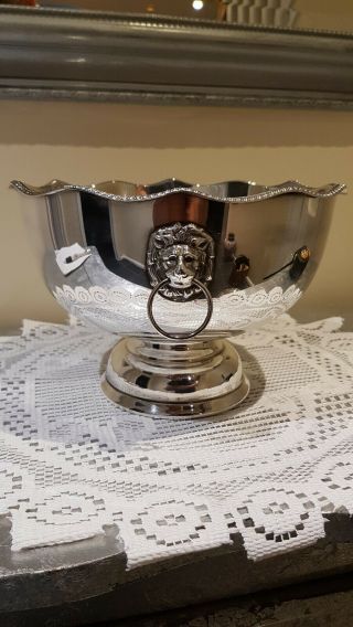 LOVELY ANTIQUE SILVER PLATED PUNCH BOWL,  LIONS HEAD HANDLES 5