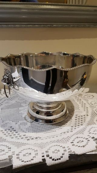 LOVELY ANTIQUE SILVER PLATED PUNCH BOWL,  LIONS HEAD HANDLES 6