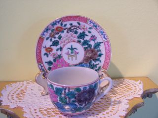 Antique 19TH C Chinese FAMILLE ROSE Porcelain Cup & Saucer Qianlong MK ? QING 3