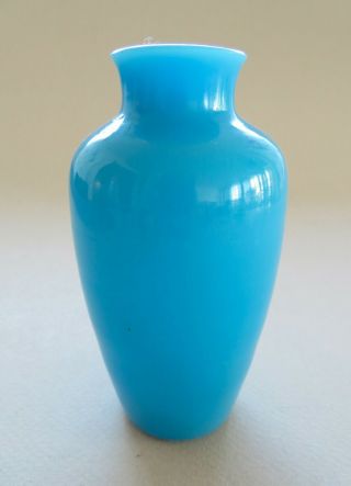 Antique Chinese Turquoise Monochrome Beijing Peking Glass Vase - - - - - -