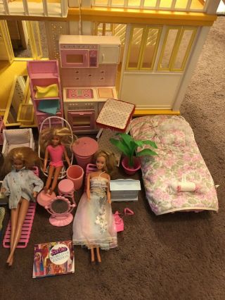 Vintage 1978 Barbie Dream House 1970s Loaded With Furniture 4