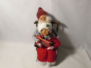Byers Choice 1987 Stacys Exclusive Santa And Pajama Girl In Rocking Chair Rare