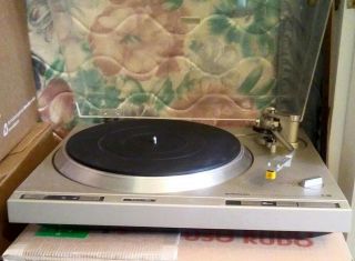 Vintage Pioneer Pl - 600 Fully Automatic Direct Drive Turntable