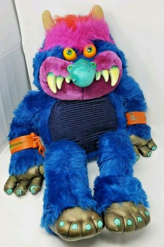Amtoy Vintage 1986 My Pet Monster With Hand Cuffs