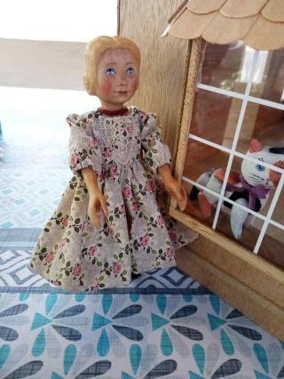 Carved Wood Hitty Doll In Vintage Style 6.  5 (16.  5cm),  Spotted Kitten.